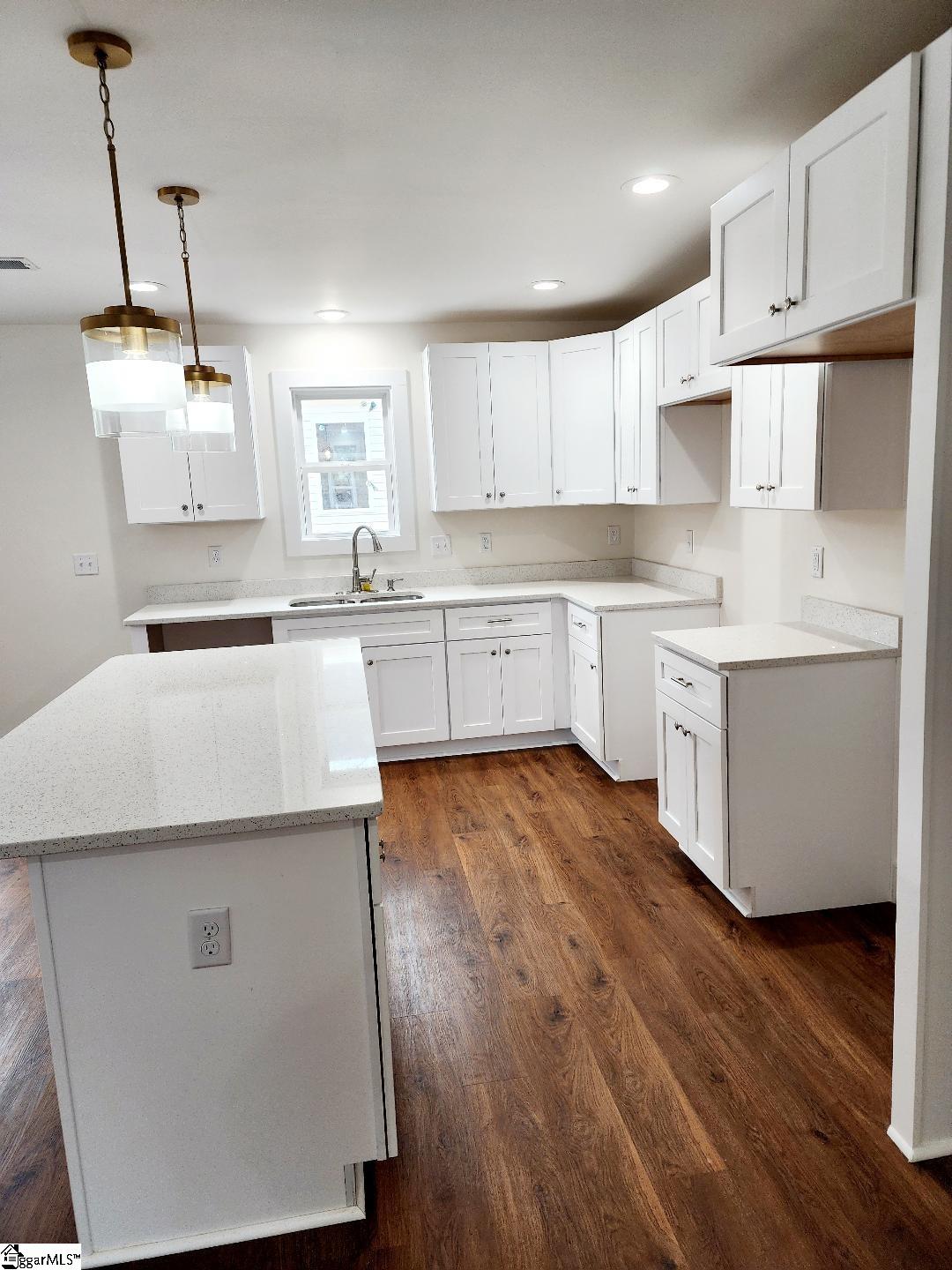 140 Broadus Street Greer, SC 29651 - Photo 9 of 25