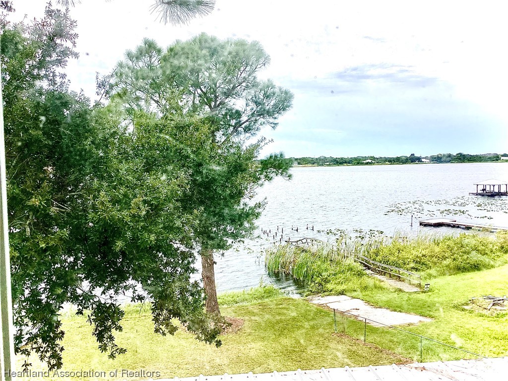 1934 Shore Road Avon Park, FL 33825 - Photo 3 of 21 Gallery Image 3