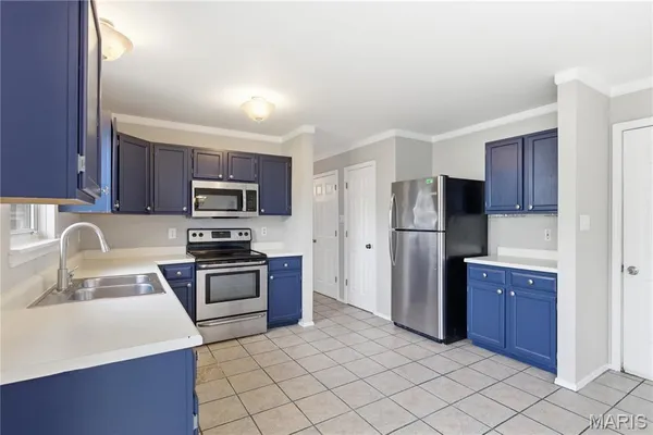 $380,000 | 207 Westwind Estates Court, Valley Park, MO 63088
