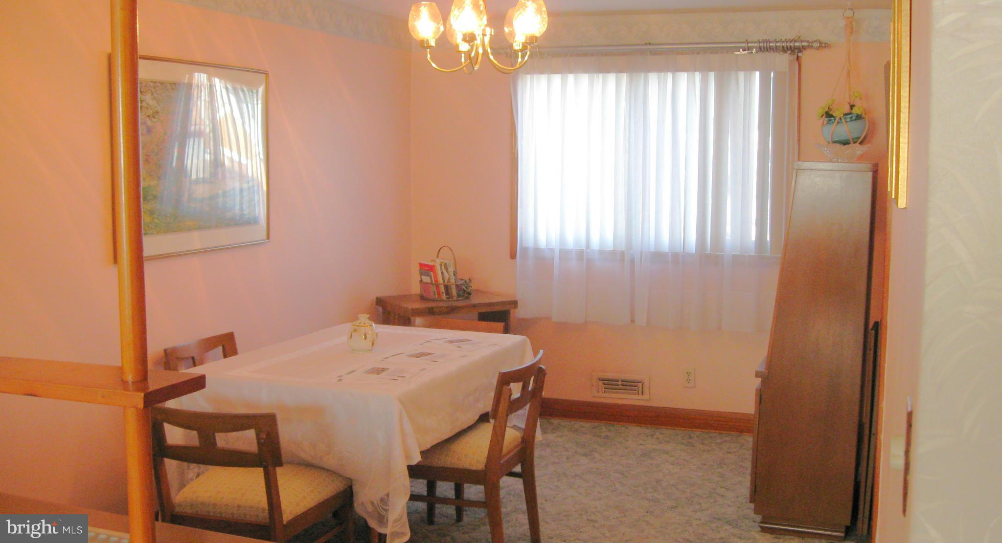 7828 Harold Road Baltimore, MD 21222 - Photo 6 of 17 Dining Room