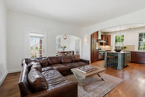 $1,375,000 | 3008 New Natchez Trace, Nashville, TN 37215