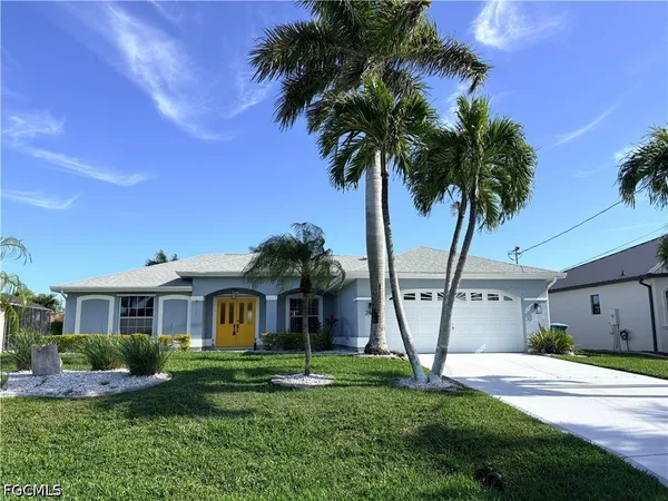 $3,000 | 2823 Southwest 39th Terrace, Cape Coral, FL 33914