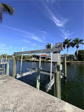 $3,000 | 2823 Southwest 39th Terrace, Cape Coral, FL 33914