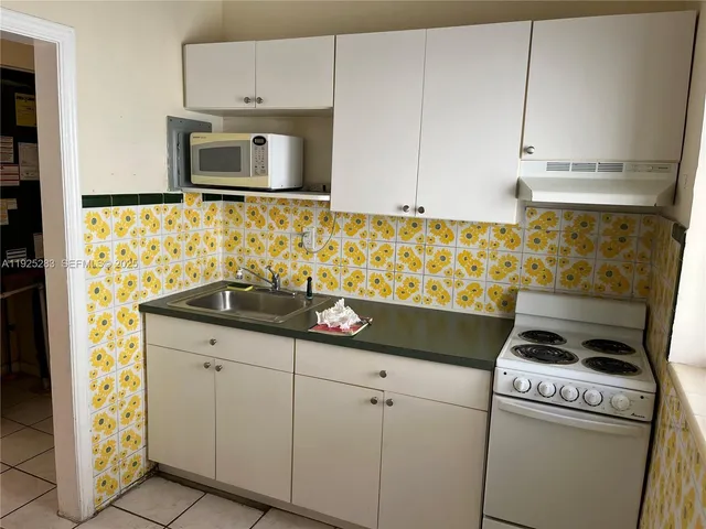 a view of empty room