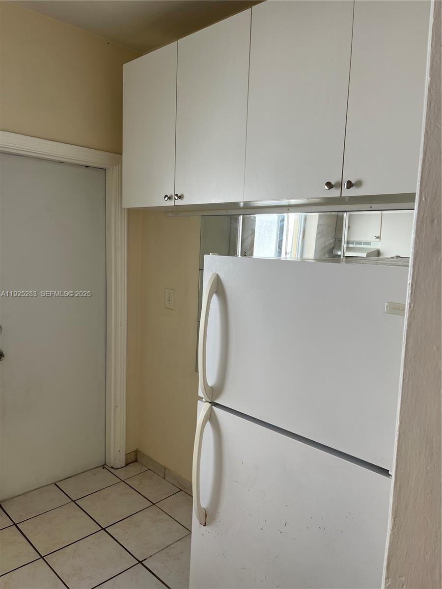 1035 Southwest 3rd Street, Unit 2 Miami, FL 33130 - Photo 12 of 13 a utility room with dryer and washer