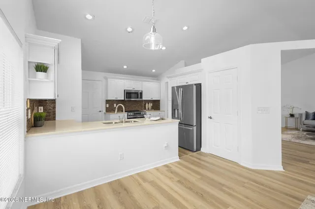 $359,900 | 2051 Sherwood Forest Drive, Orange City, FL 32763