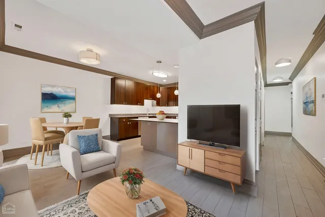 $8,360,000 | 4358 South Prairie Avenue, Chicago, IL 60653