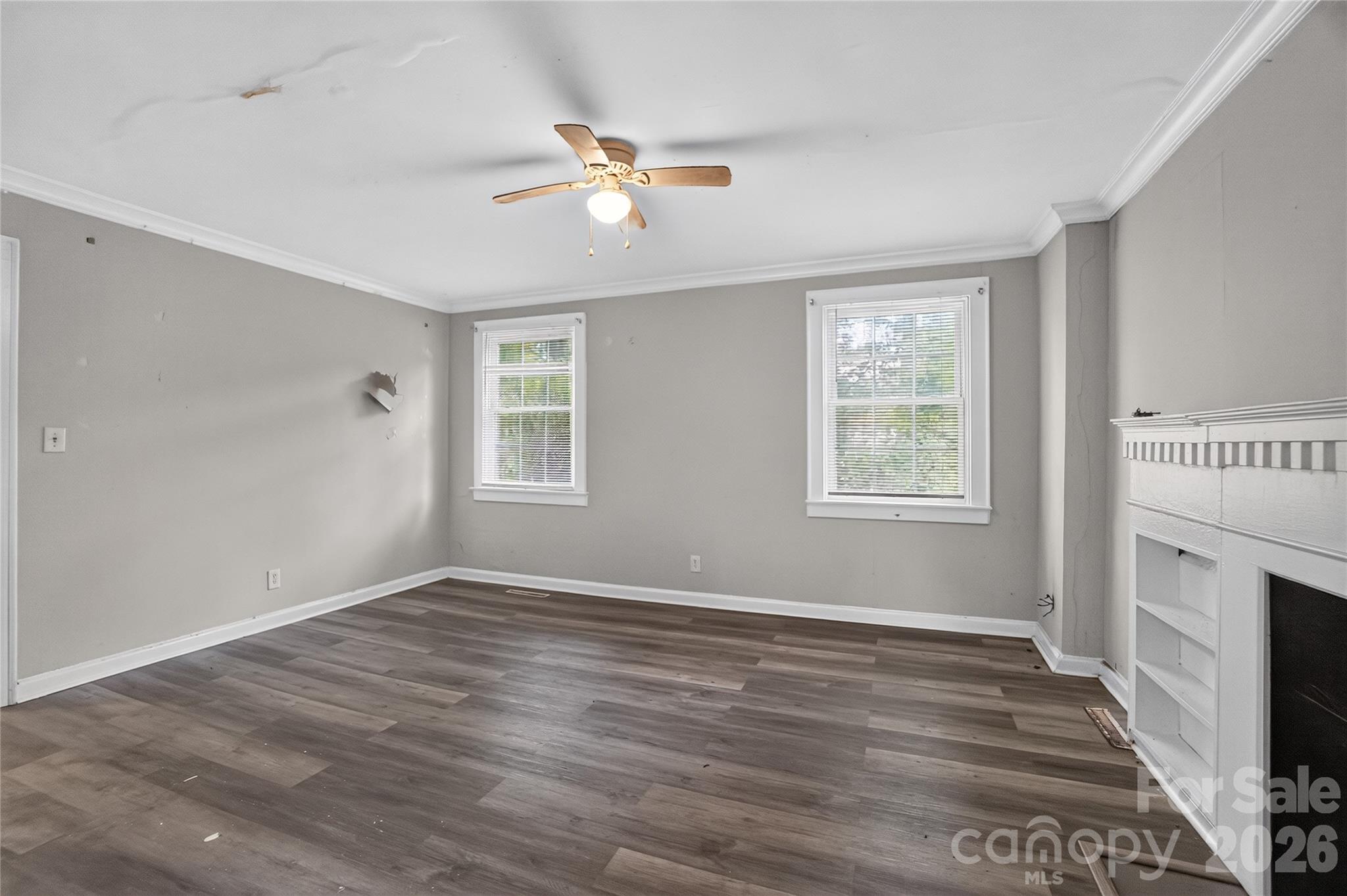 405 North Ransom Street Gastonia, NC 28052 - Photo 3 of 14