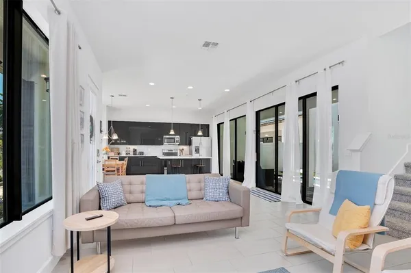 $2,700 | 407 Villa Domani Way, Davenport, FL 33896