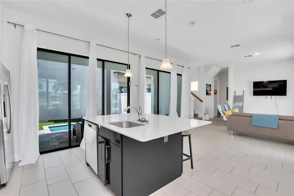 $2,700 | 407 Villa Domani Way, Davenport, FL 33896