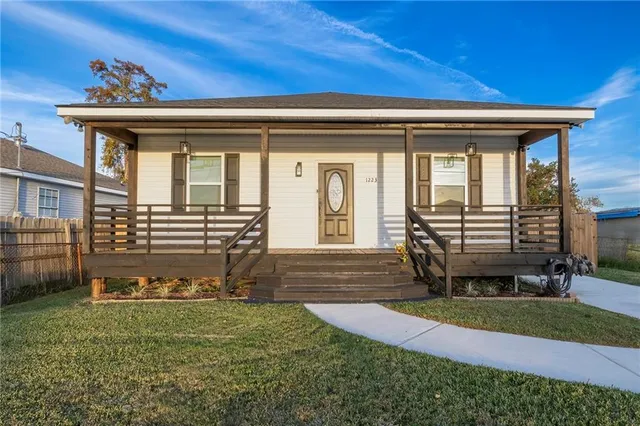 $249,000 | 1223 Pailet Avenue, Harvey, LA 70058