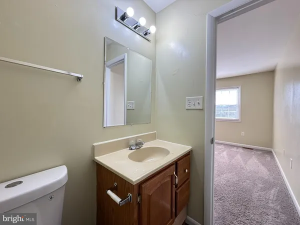 $2,100 | 4306 Eileen Court, Woodbridge, VA 22193