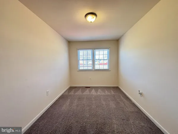 $2,100 | 4306 Eileen Court, Woodbridge, VA 22193