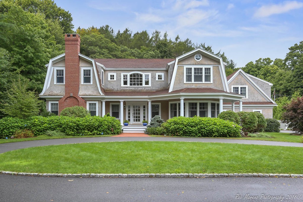 776 Bay Road Hamilton, MA 01982 - Photo 1 of 30