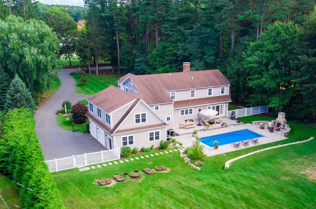 776 Bay Road Hamilton, MA 01982 - Photo 6 of 30