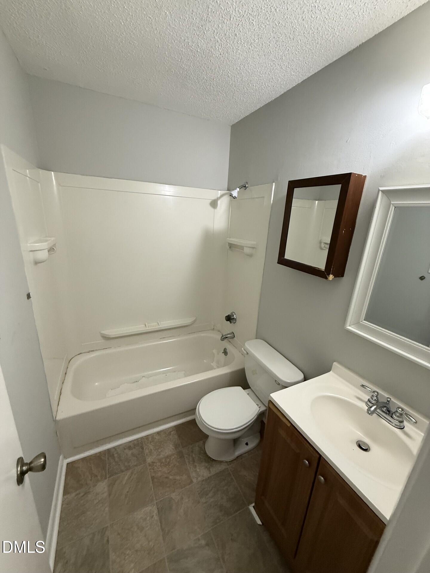 4554 North New Hope Road Raleigh, NC 27604 - Photo 6 of 9