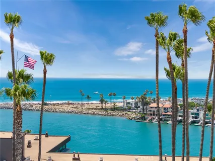 $7,995,000 | 2508 Ocean Boulevard, Corona del Mar, CA 92625