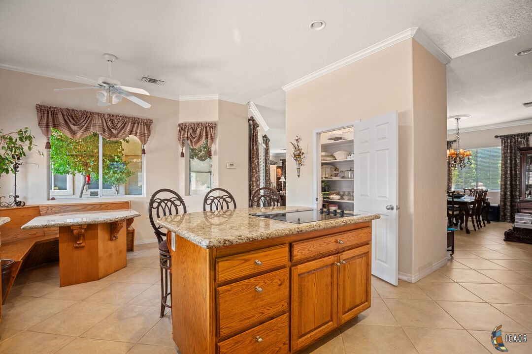 898 West Ross Road, Unit B El Centro, CA 92243 - Photo 12 of 35 Gallery Image 12