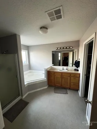 $419,500 | 557 East Willowridge Court, Kuna, ID 83634