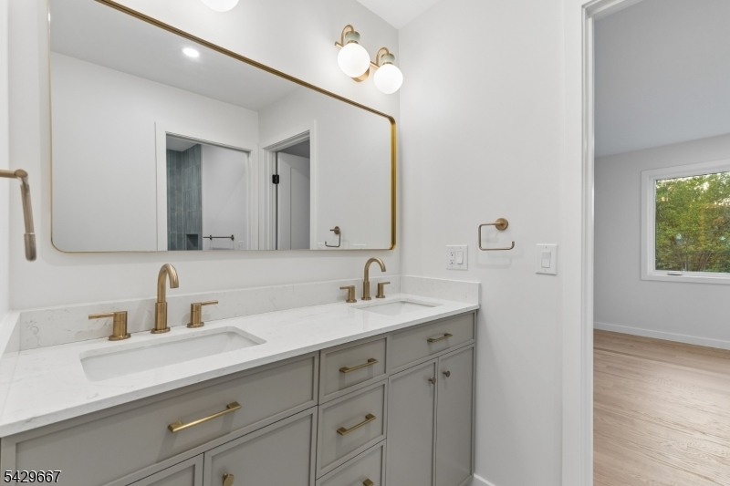 22 Reeve Circle Millburn, NJ 07041 - Photo 32 of 45 Gallery Image 32