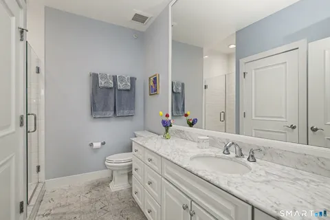 $850,000 | 77 Havemeyer Lane, Unit 324, Stamford, CT 06902