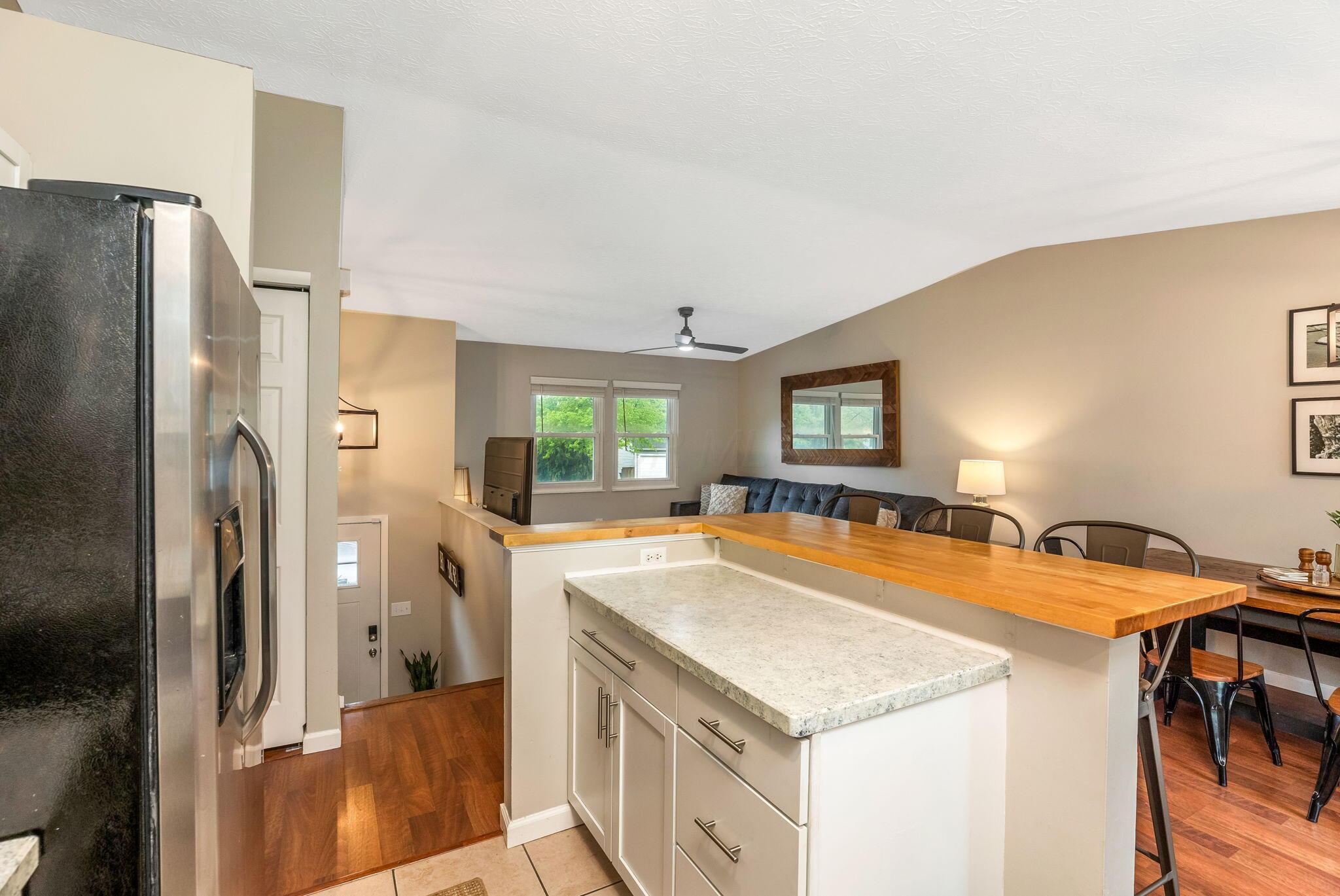 1824 Lost Valley Road Powell, OH 43065 - Photo 19 of 56 Kitchen
