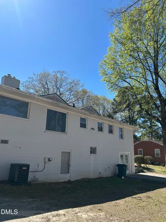 $2,100 | 1008 Horton Road, Durham, NC 27704