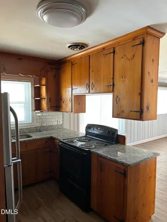 $2,100 | 1008 Horton Road, Durham, NC 27704