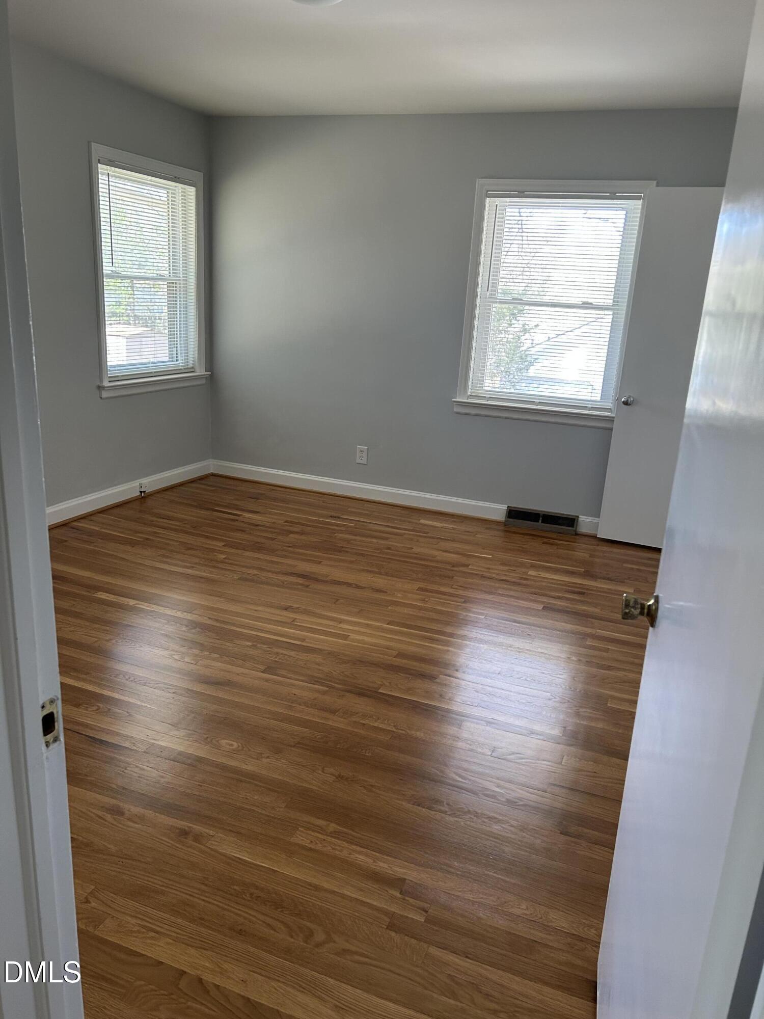 1008 Horton Road Durham, NC 27704 - Photo 8 of 14 IMG_3093