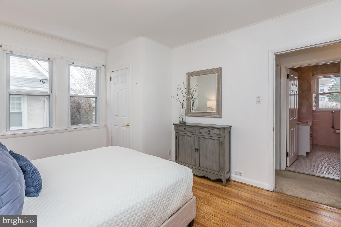 221 Mill Road Havertown, PA 19083 - Photo 12 of 21