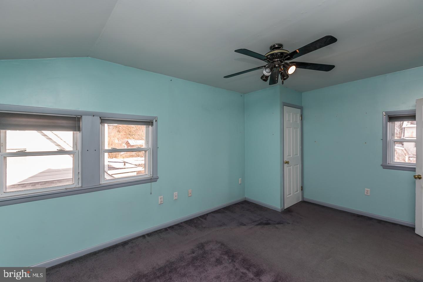 221 Mill Road Havertown, PA 19083 - Photo 16 of 21