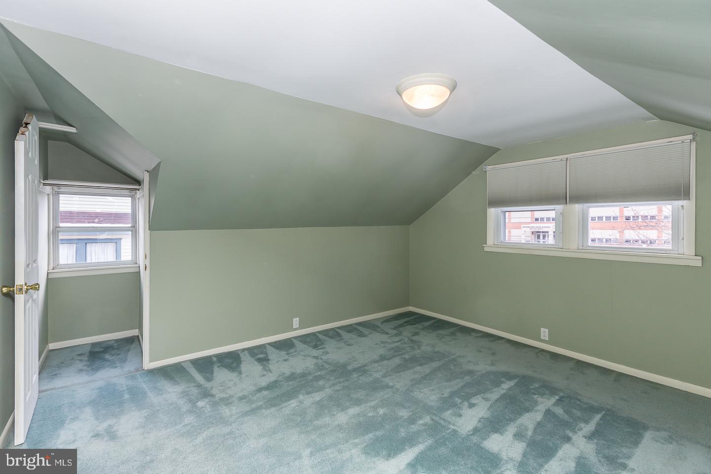 221 Mill Road Havertown, PA 19083 - Photo 17 of 21