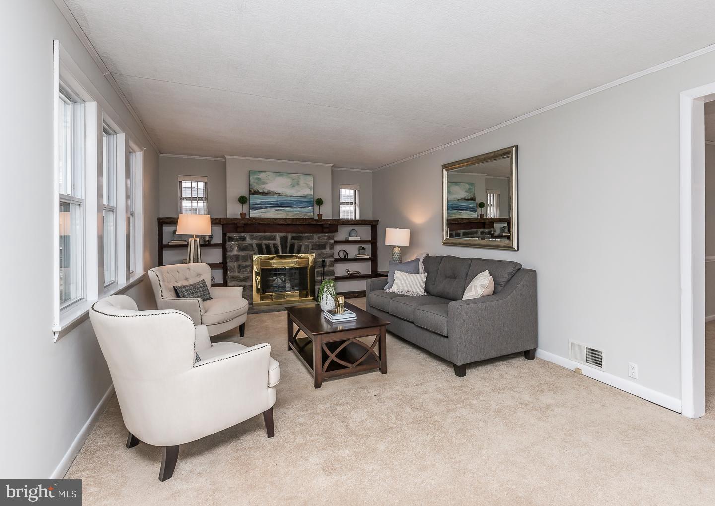 221 Mill Road Havertown, PA 19083 - Photo 8 of 21