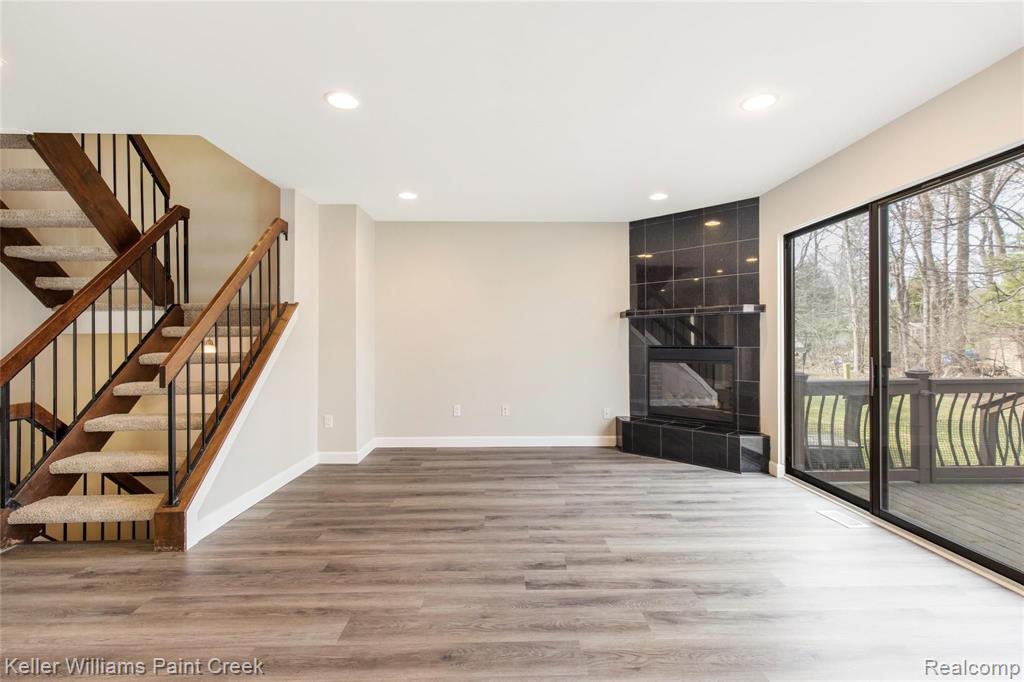 23183 Farmington Road Farmington, MI 48336 - Photo 11 of 24