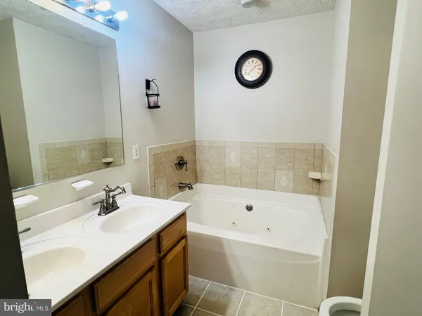 $2,550 | 30 G Ironstone Court, Annapolis, MD 21403