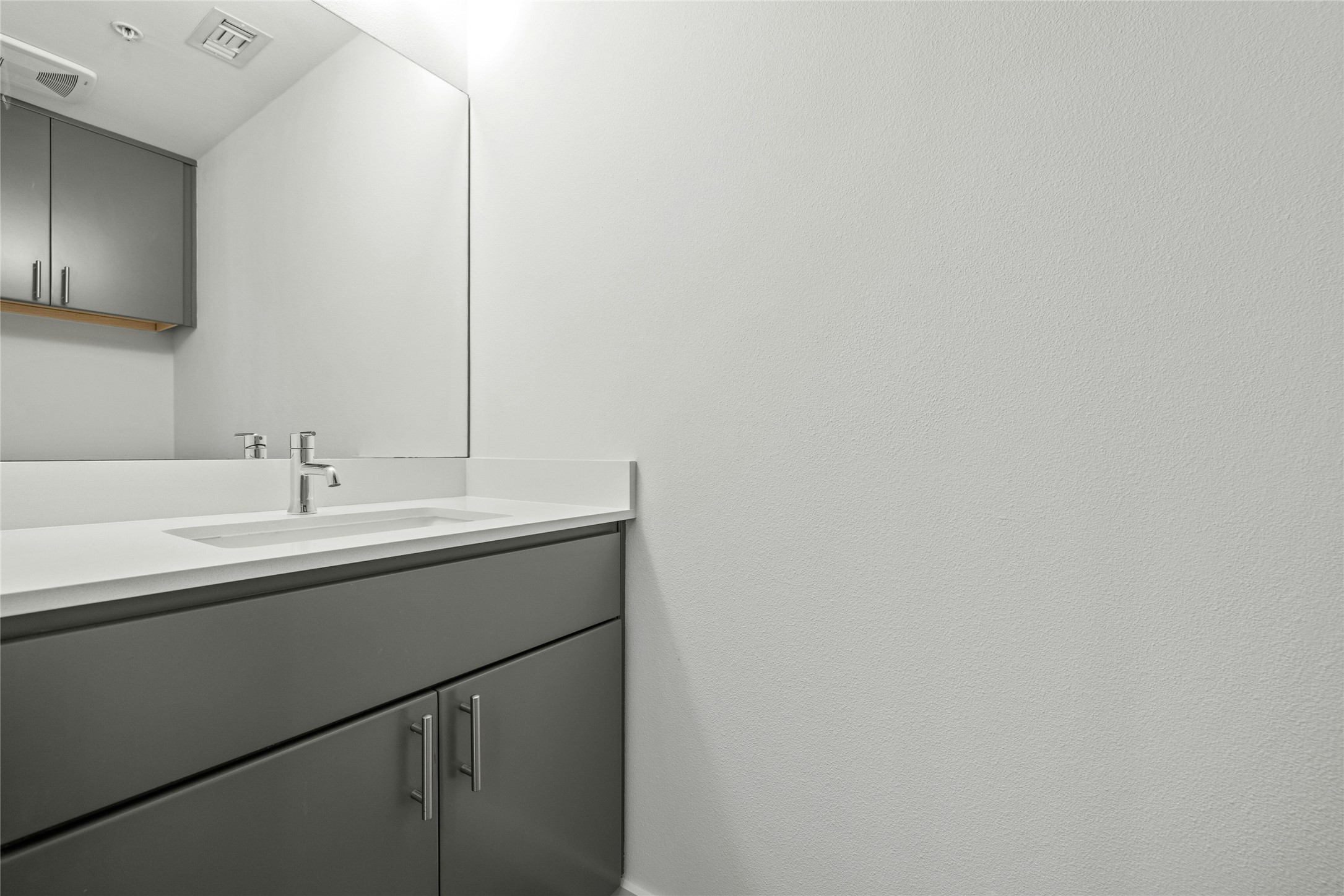2002 East 7th Street, Unit 220 Austin, TX 78702 - Photo 5 of 17