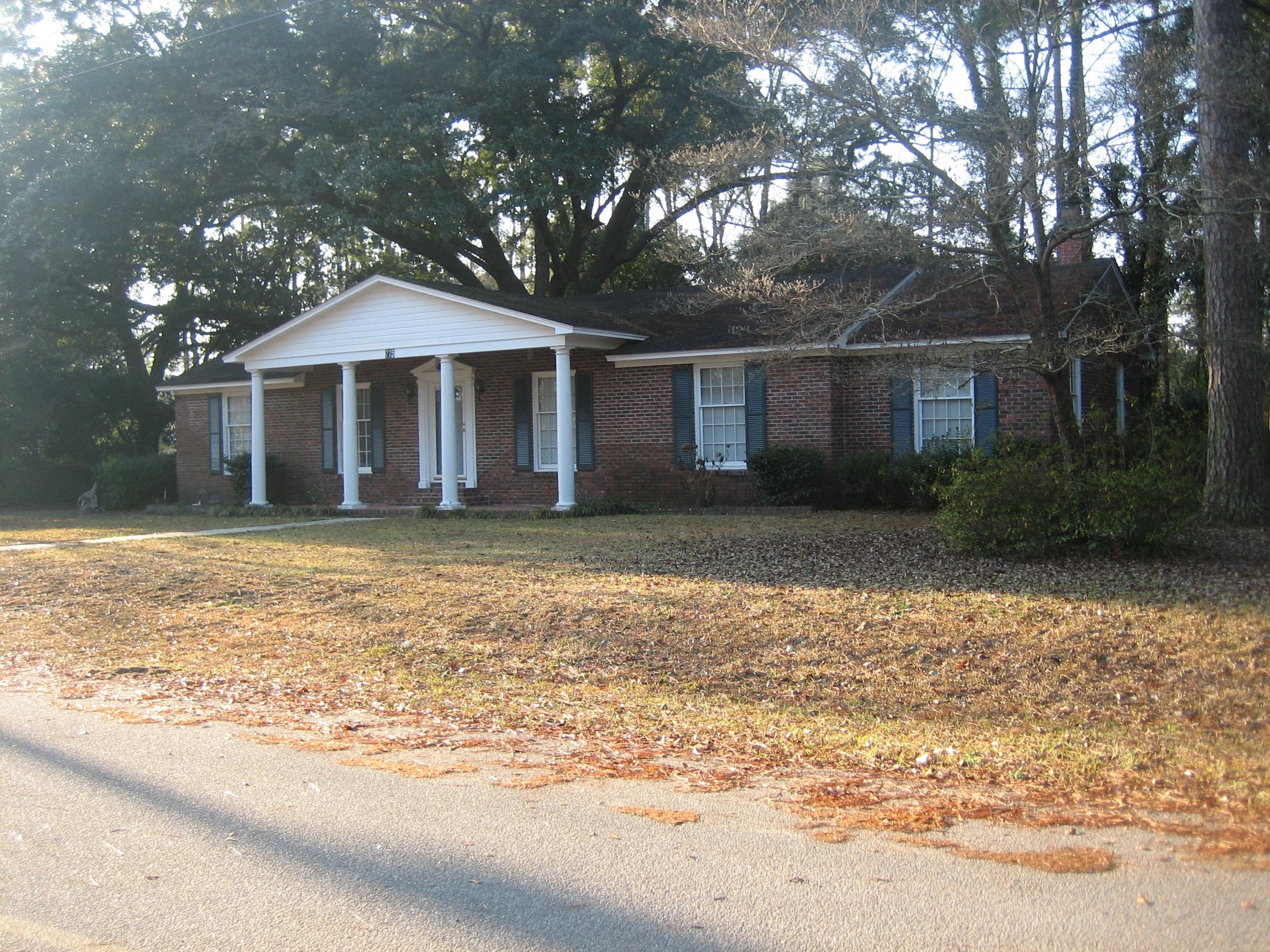 775 Otis Road Walterboro, SC 29488 - Photo 3 of 28 IMG_4891 004