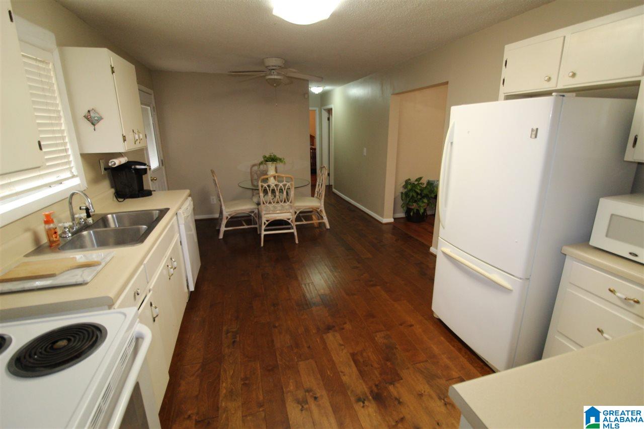 5012 Snowville Brent Road Dora, AL 35062 - Photo 11 of 28