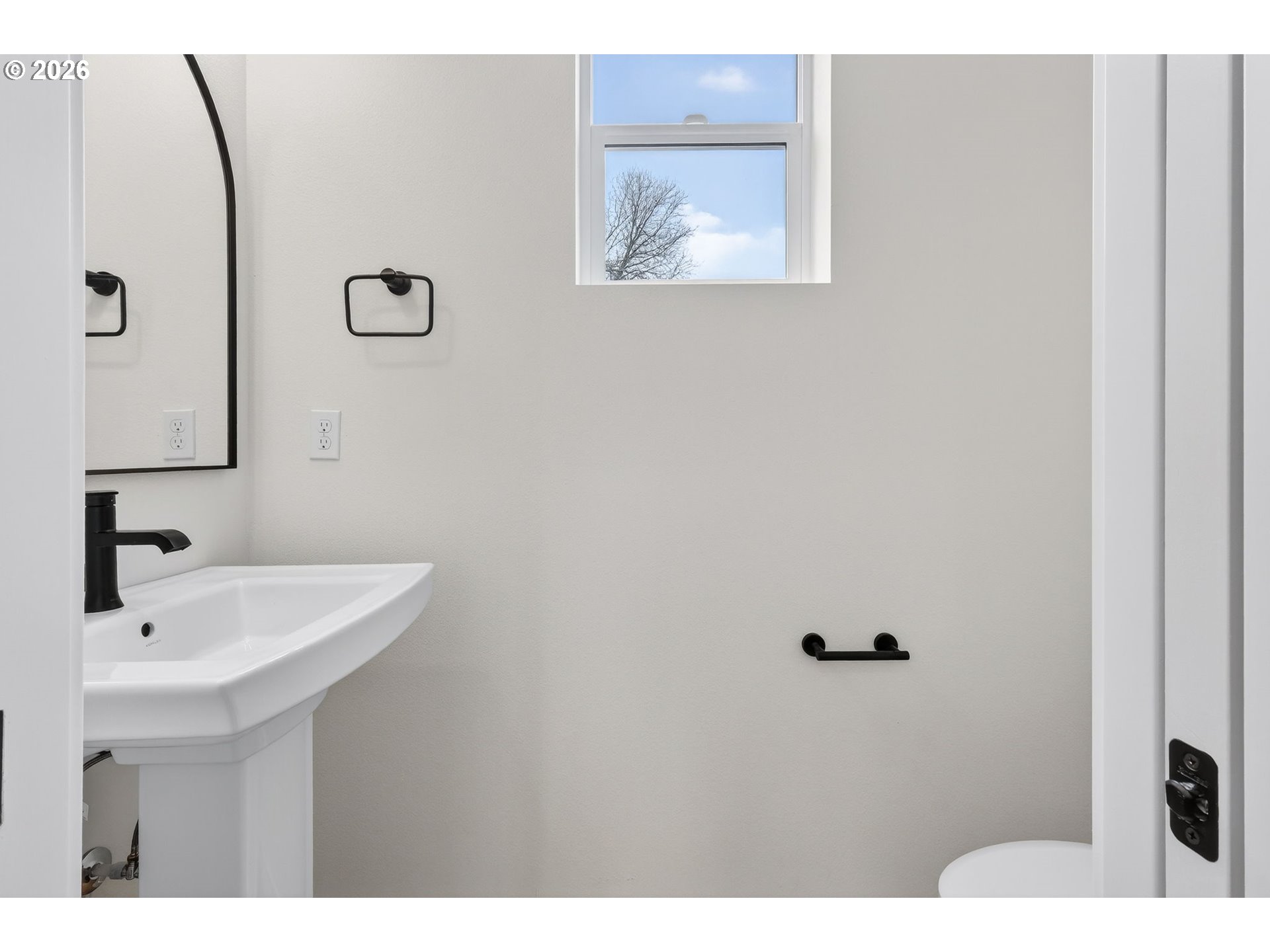 4059 Southwest McKinley Street, Unit 40 Gresham, OR 97080 - Photo 17 of 38 a bathroom with a sink and a mirror