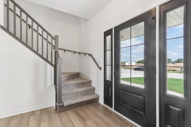 $546,900 | 2701 Mapleton Avenue, East Troy, WI 53120