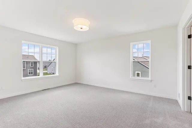 $546,900 | 2701 Mapleton Avenue, East Troy, WI 53120