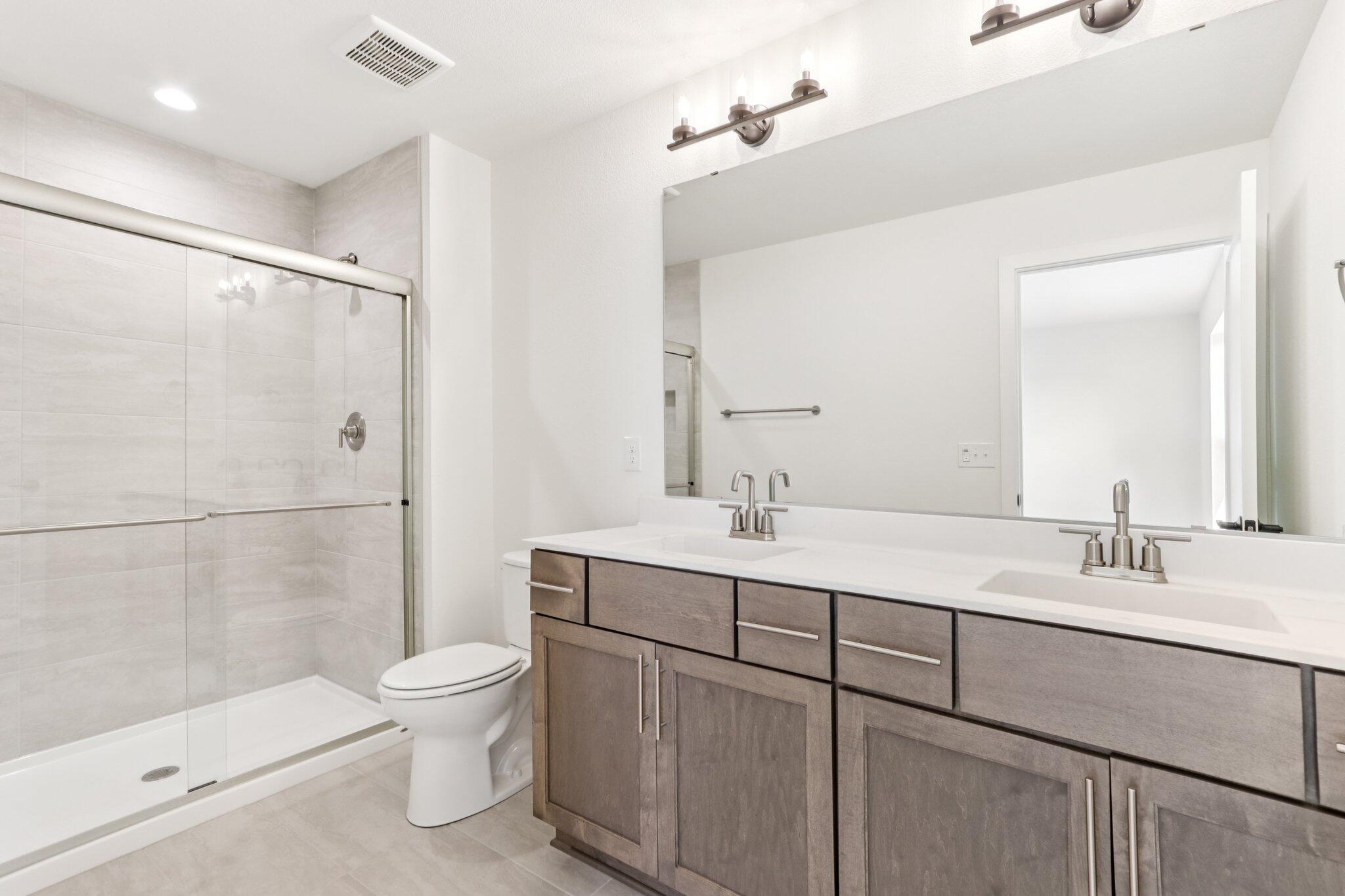 2701 Mapleton Avenue East Troy, WI 53120 - Photo 14 of 28 2701 Mapleton Ave 14 PRimary Bathroom