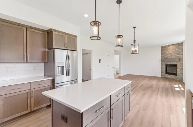 $546,900 | 2701 Mapleton Avenue, East Troy, WI 53120