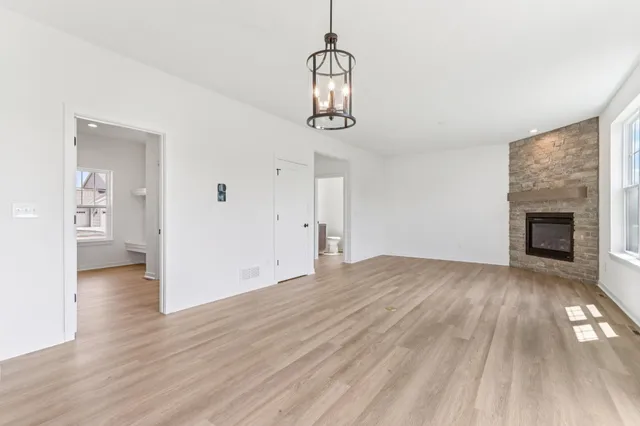 $546,900 | 2701 Mapleton Avenue, East Troy, WI 53120