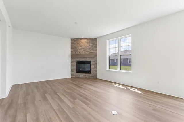 $546,900 | 2701 Mapleton Avenue, East Troy, WI 53120