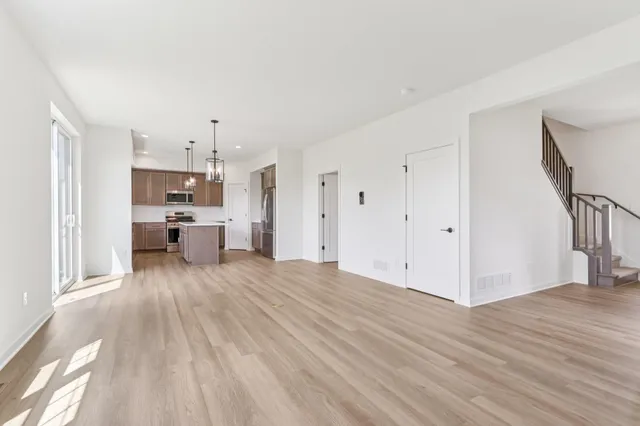 $546,900 | 2701 Mapleton Avenue, East Troy, WI 53120