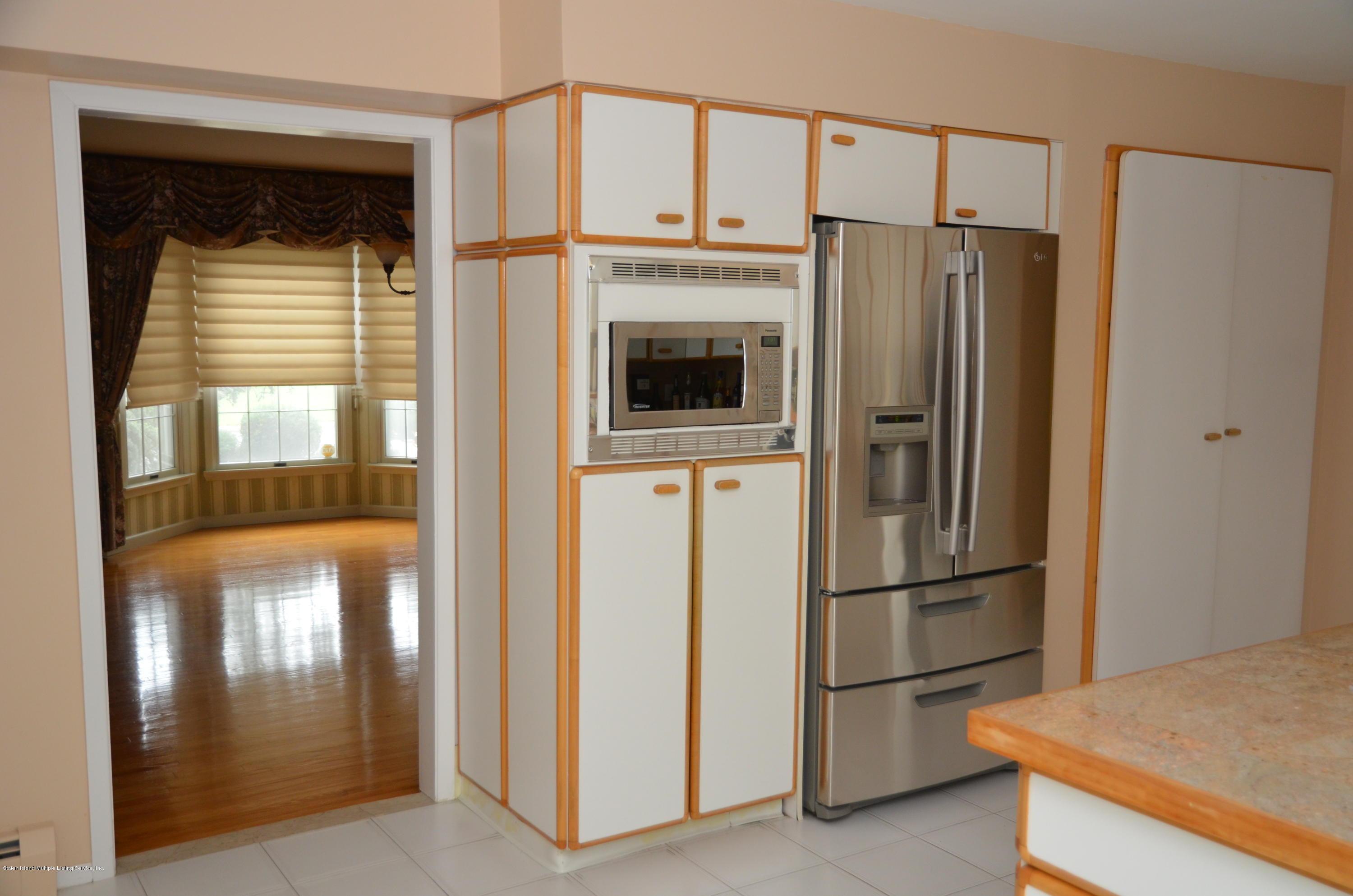 105 Meade Loop Staten Island, NY 10309 - Photo 9 of 38 DSC_0393