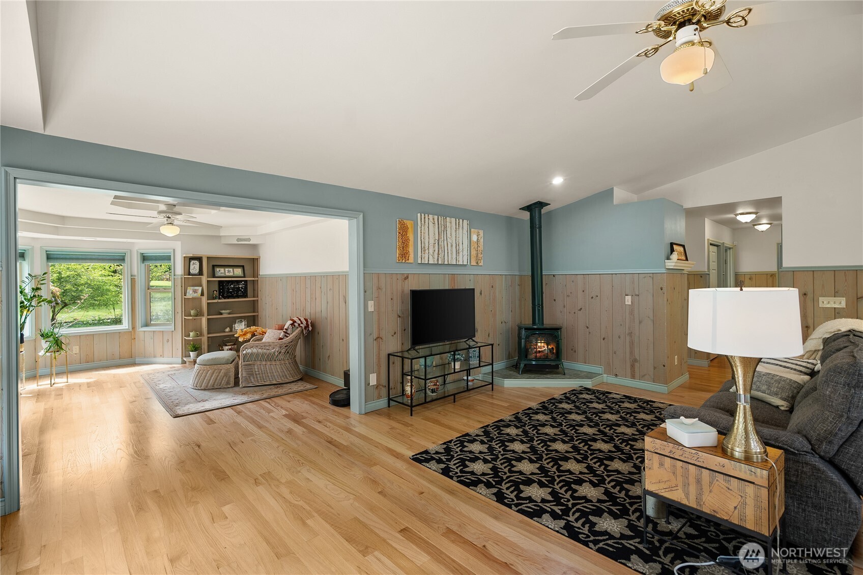 21246 Stottlemeyer Road Northeast Poulsbo, WA 98370 - Photo 17 of 40 Gallery Image 17