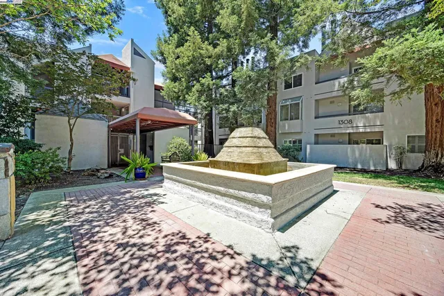 $499,000 | 1308 Walden Road, Unit 37, Walnut Creek, CA 94597