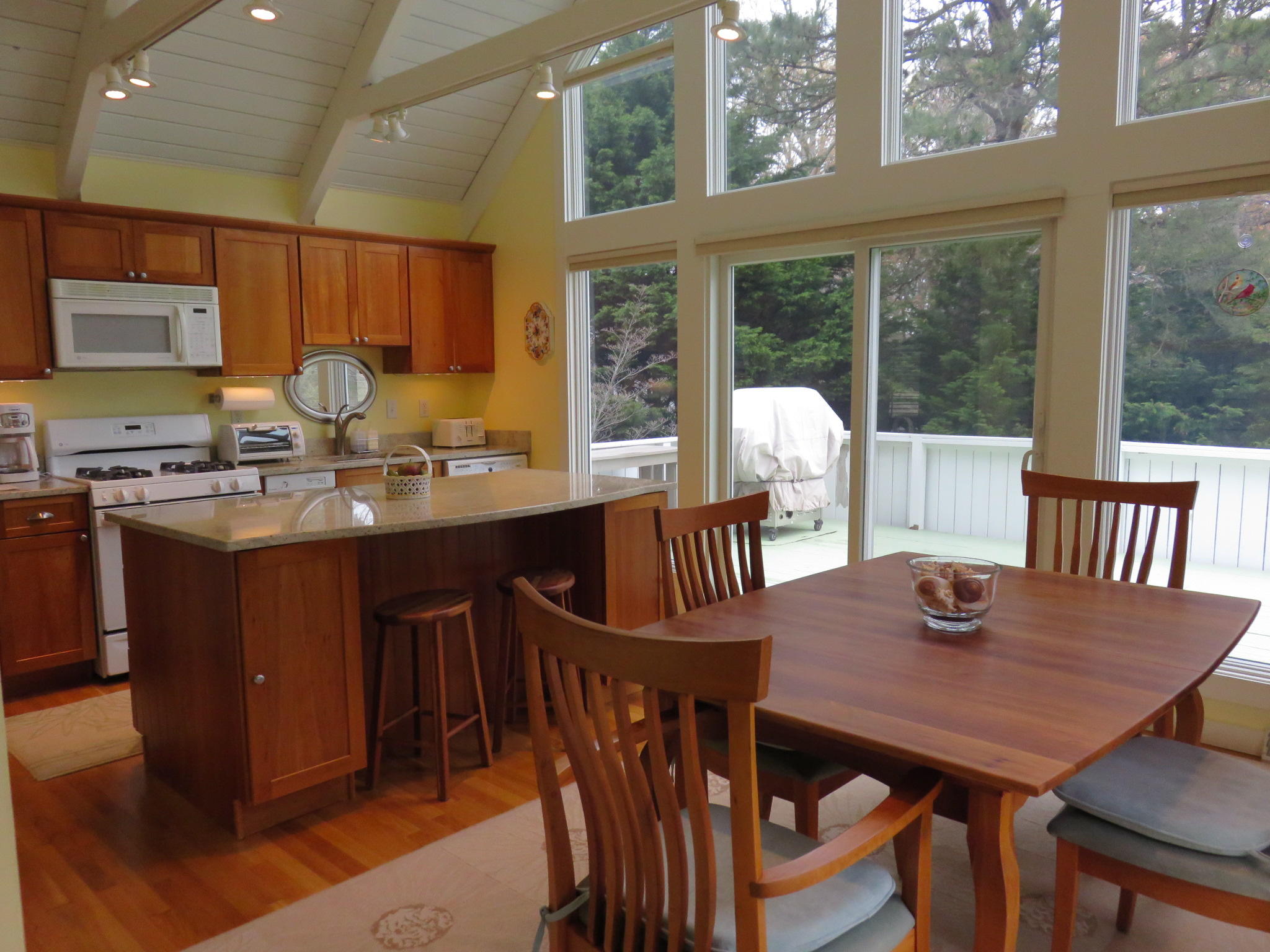 30 Greensward Road Mashpee, MA 02649 - Photo 32 of 33 a view of a dining room with furniture and window